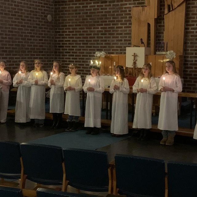 Lysmesse med Luciaopptrinn