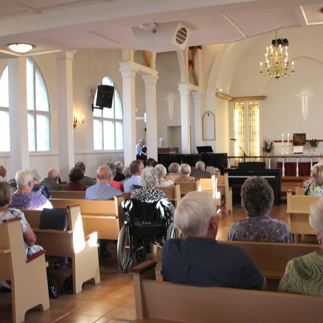 Søndag 19. april kl. 11.00 Gudstjeneste